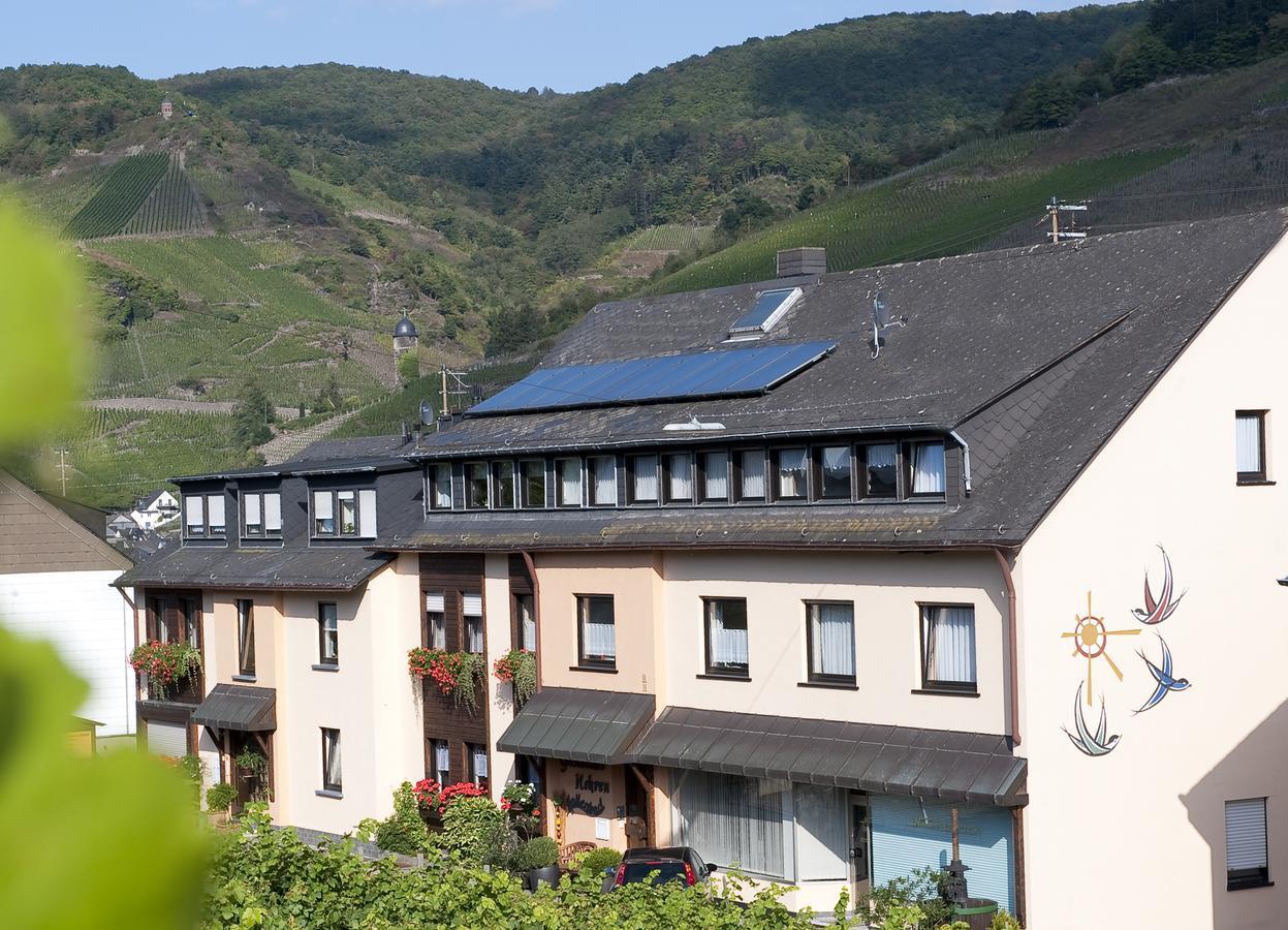 Mosel-Appartements Nehren Zell Extérieur photo